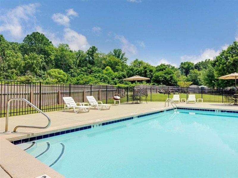 Microtel Inn & Suites By Wyndham Cherokee Exterior foto